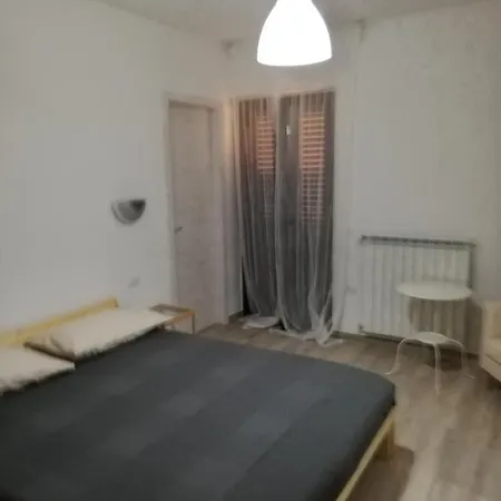 Casa Vacanze Algieri Апартаменты *