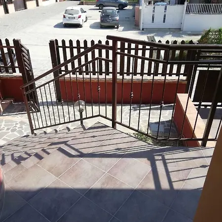 Casa Vacanze Algieri Апартаменты *