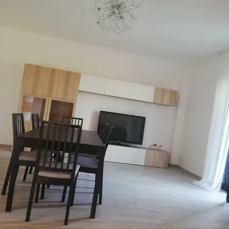 Апартаменты Casa Vacanze Algieri Марина-ди-Скьявонеа